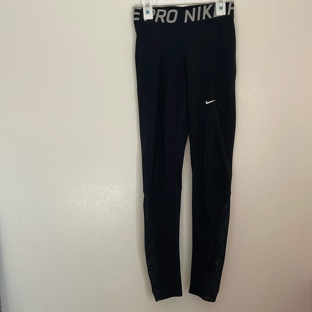 Nike pro leggings